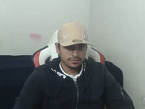 kylian 07 online show from June 21, 1:52 am