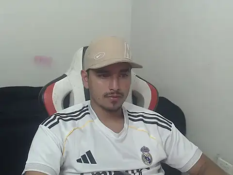 kylian 07 online show from July 16, 3:01 am