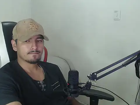 kylian 07 online show from August 4, 2:37 am