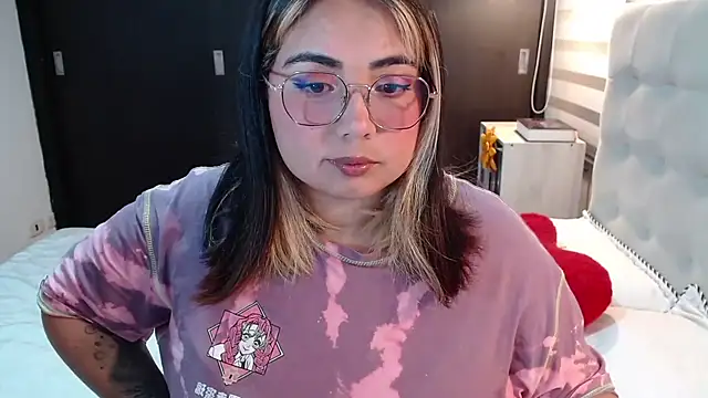 yini angel online show from July 23, 1:08 am