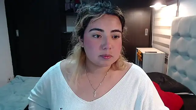 yini angel online show from July 29, 2:21 am