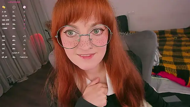 Alice CutePerv online show from June 28, 9:54 pm