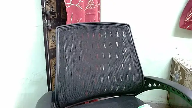 sweet-alia online show from November 14, 2:05 pm