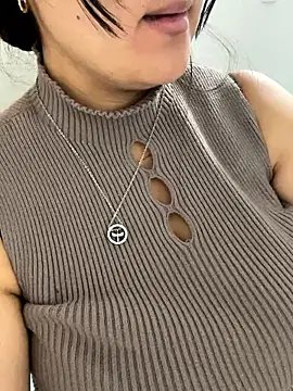 SWEETLILY18 online show from September 9, 10:31 pm