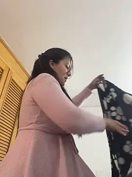 SWEETLILY18 online show from September 16, 8:54 pm