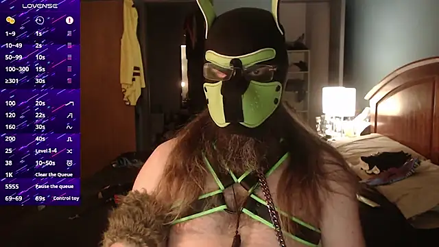 Snapshot of kinkywolf429 chatting on October 12, 6:45 am kinkywolf429 online show from October 12, 6:45 am