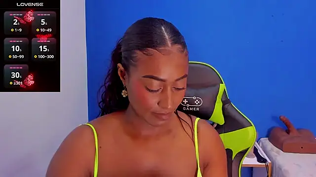 Brunna-Brownn online show from December 2, 12:51 pm