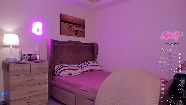 Snapshot of BombshellPH chatting on March 9, 9:13 am BombshellPH online show from March 9, 9:13 am