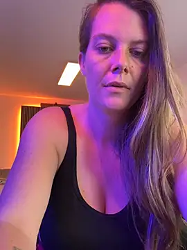 newMichelle online show from July 19, 7:01 am