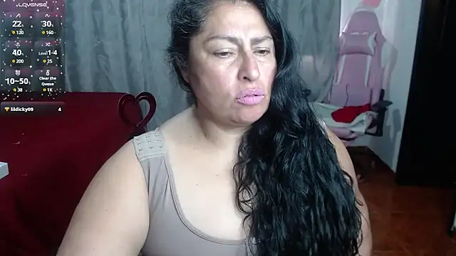 Keyla01  online show from February 6, 10:10 pm