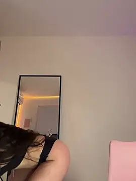 Snapshot of martiiaciar chatting on March 23, 5:21 am martiiaciar online show from March 23, 5:21 am