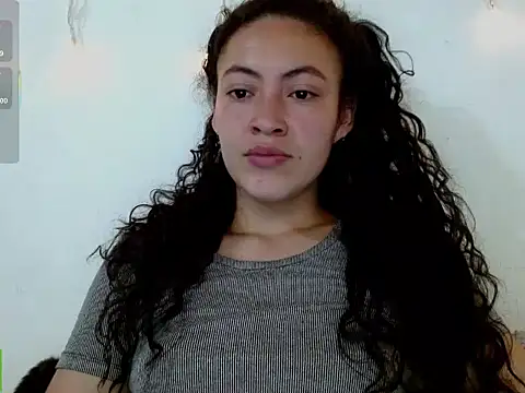 Snapshot of Olivia_Bright chatting on March 15, 4:57 pm Olivia Bright online show from March 15, 4:57 pm