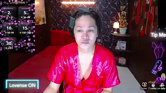 Snapshot of StellaGoddess chatting on October 30, 12:45 am StellaGoddess online show from October 30, 12:45 am