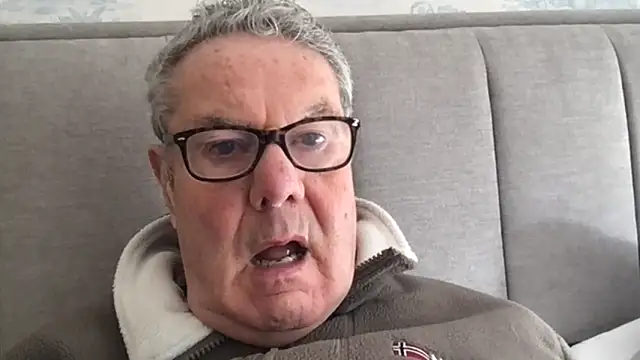 Snapshot of Oldpistolpete chatting on November 19, 9:53 am Oldpistolpete online show from November 19, 9:53 am