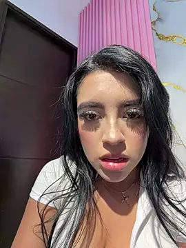 Victoria adaams online show from February 13, 9:00 pm