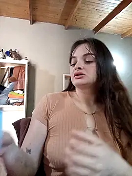 Emmacut online show from November 19, 1:22 pm