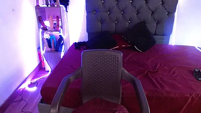 tatiana wd online show from March 9, 1:04 pm