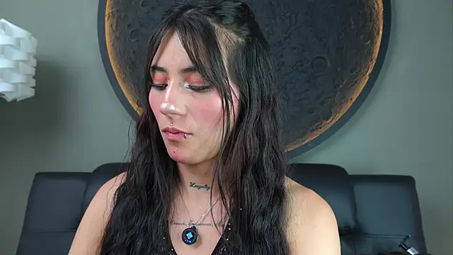 miss sharlotte18 online show from November 20, 6:07 pm