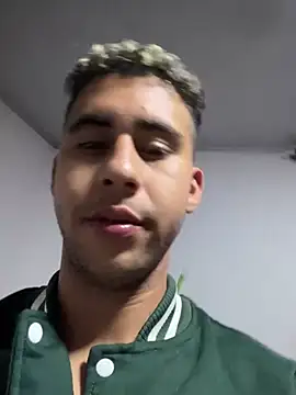 Snapshot of Daiki_Jack chatting on January 12, 11:04 pm Daiki Jack online show from January 12, 11:04 pm