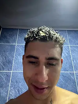 Snapshot of Daiki_Jack chatting on January 20, 1:18 am Daiki Jack online show from January 20, 1:18 am