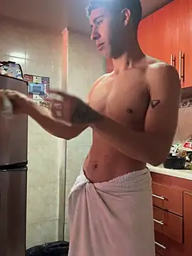 Snapshot of Daiki_Jack chatting on February 4, 2:21 pm Daiki Jack online show from February 4, 2:21 pm