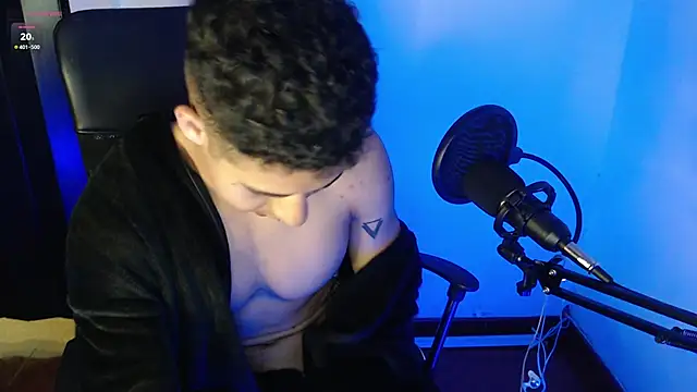 Snapshot of Daiki_Jack chatting on February 21, 10:59 pm Daiki Jack online show from February 21, 10:59 pm