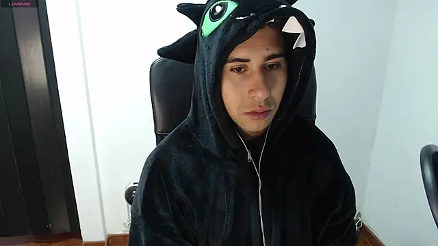 Snapshot of Daiki_Jack chatting on February 22, 2:41 pm Daiki Jack online show from February 22, 2:41 pm