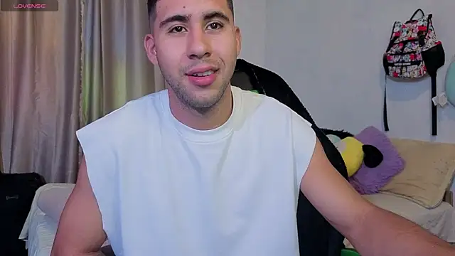 Snapshot of Daiki_Jack chatting on October 19, 3:45 pm Daiki Jack online show from October 19, 3:45 pm