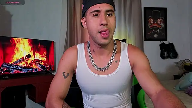 Snapshot of Daiki_Jack chatting on November 12, 2:06 pm Daiki Jack online show from November 12, 2:06 pm