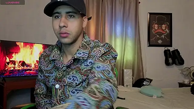 Snapshot of Daiki_Jack chatting on November 20, 1:44 pm Daiki Jack online show from November 20, 1:44 pm