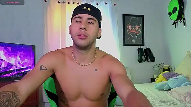 Snapshot of Daiki_Jack chatting on December 2, 2:34 pm Daiki Jack online show from December 2, 2:34 pm