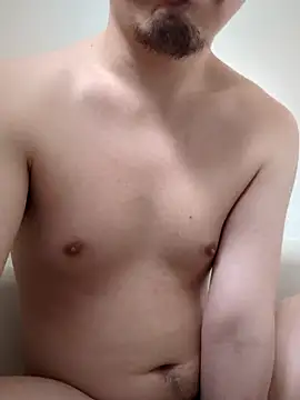 lioncake1221 online show from July 4, 3:13 am
