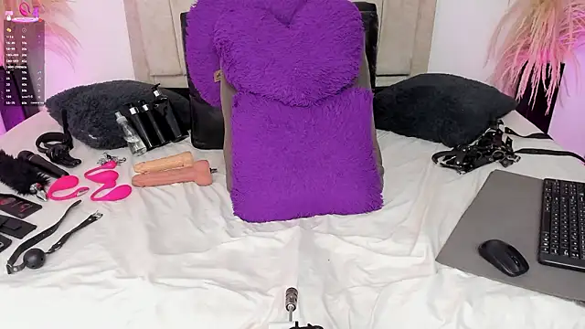 Bianka olivetto021 online show from February 3, 2:53 am