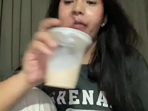 BigDominaMia online show from May 20, 3:29 pm
