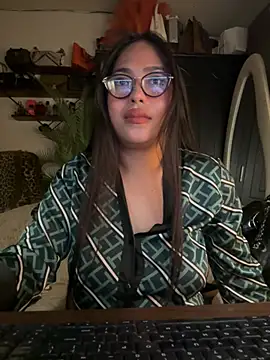 BigDominaMia online show from July 18, 8:12 pm