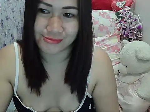 sweet Lielani online show from March 5, 8:05 pm