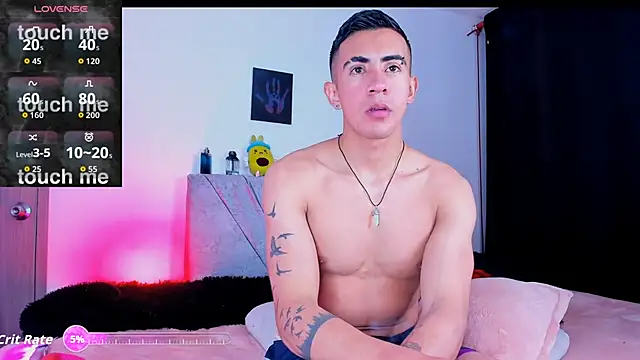 Snapshot of Andy_naughty1 chatting on October 28, 12:36 am Andy naughty1 online show from October 28, 12:36 am