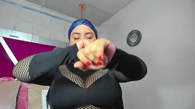 Penelope Tits online show from January 22, 7:13 pm