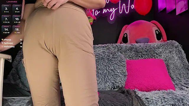 stelleknox  online show from February 17, 10:47 pm