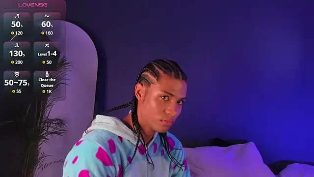 Snapshot of Lucas_eevans chatting on September 25, 12:20 pm Lucas eevans online show from September 25, 12:20 pm