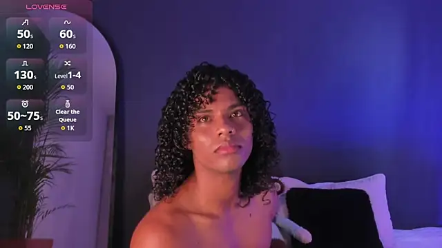 Snapshot of Lucas_eevans chatting on October 1, 1:28 pm Lucas eevans online show from October 1, 1:28 pm