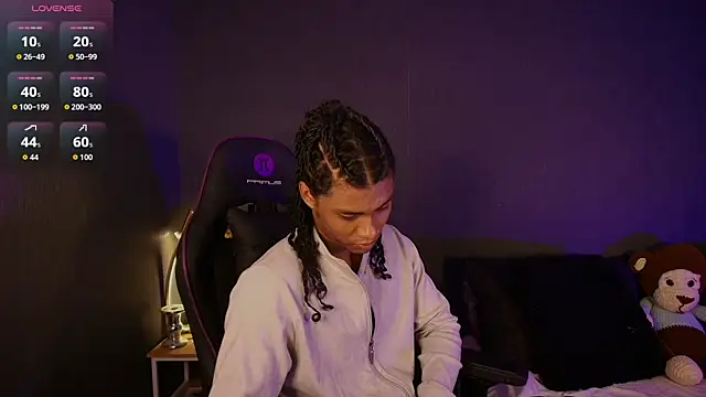 Lucas eevans online show from June 16, 2:09 pm