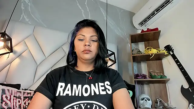 MirandaHaguen online show from January 27, 9:44 pm