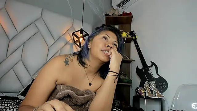 MirandaHaguen online show from February 5, 4:06 am