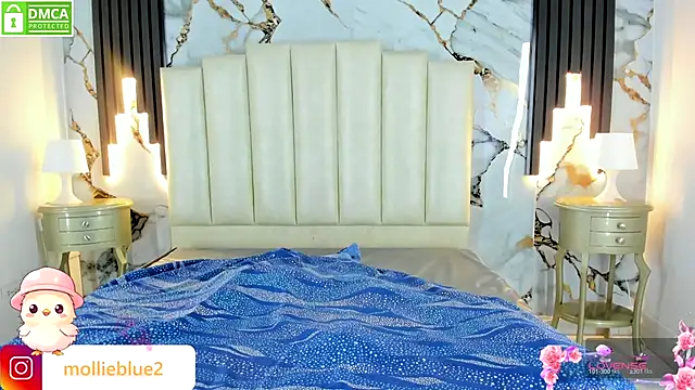 mollieblue69 online show from September 19, 12:50 pm