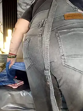 mollieblue69 online show from January 13, 12:43 pm