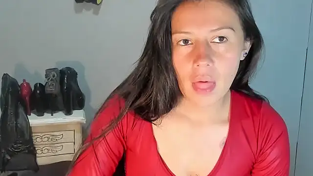 sandyquinnxx online show from February 10, 4:22 pm