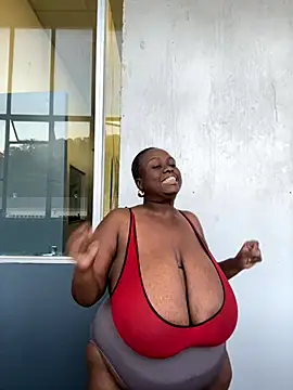 Biggblackboobs online show from November 20, 4:29 pm