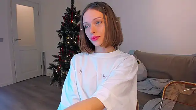 Snapshot of Kossie_ chatting on December 8, 6:54 am Kossie online show from December 8, 6:54 am