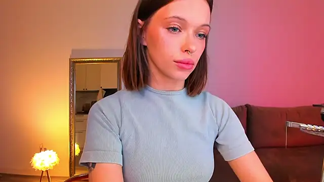 Snapshot of Kossie_ chatting on January 31, 2:07 pm Kossie online show from January 31, 2:07 pm
